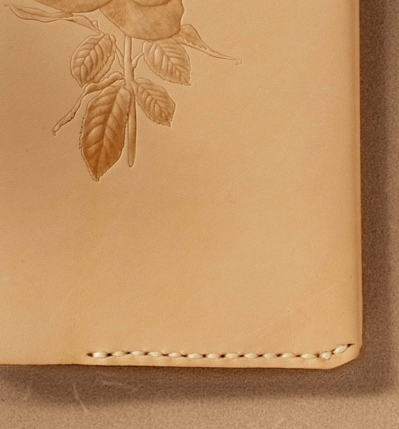 皮革口袋筆記、護照夾通用－玫瑰 LPK-001-1 - Image 4